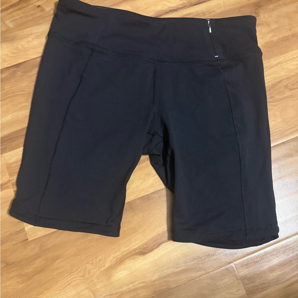 CALIA by Carrie Underwood Black Bike Shorts